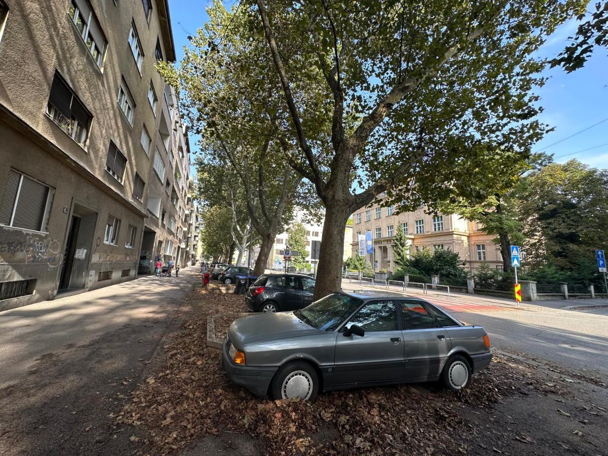 Apartament Studio M Zagrzeb Zewnętrze zdjęcie